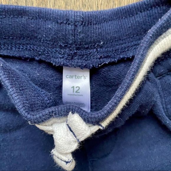 12M Carter’s Outfit - Picture 2 of 3